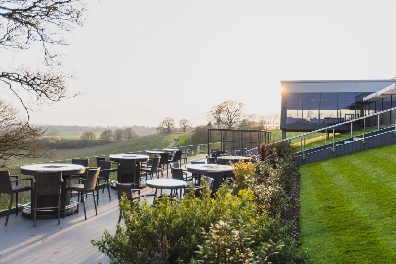 Hencote Vineyard Glamping Village ชรูว์สเบอรี ภายนอก รูปภาพ